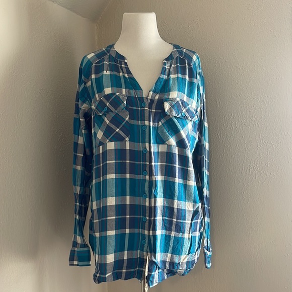 Saks Fifth Avenue Blue Plaid Button Down Shirt - Picture 1 of 5